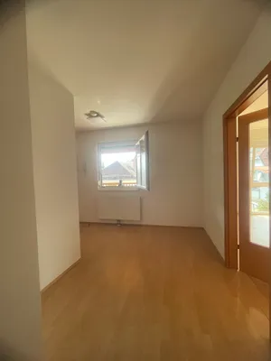 3-Zimmer-Wohnung mieten in Sankt Veit an der Glan – 103 m², € 1.100 – Bild 8 von 12