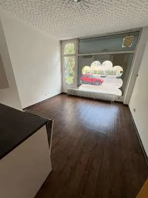 2-Zimmer-Gewerbeimmobilie mieten in Baden – 45 m², € 896 – Bild 7 von 12
