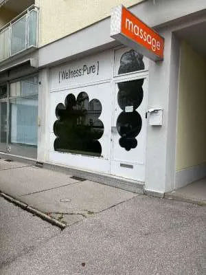 2-Zimmer-Gewerbeimmobilie mieten in Baden – 45 m², € 896 – Bild 2 von 12