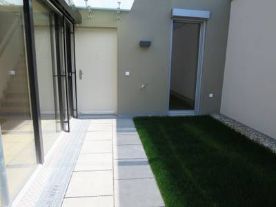 3 Zimmer ab August: perfekt aufgeteiltes Townhouse mit Garten und Terrasse nahe Strebersdorf in 1210 Wien zu mieten – Bild 2