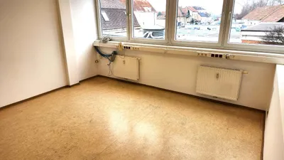 4-Zimmer-Gewerbeimmobilie mieten in Gänserndorf – 105 m², € 2.210 – Bild 8 von 9