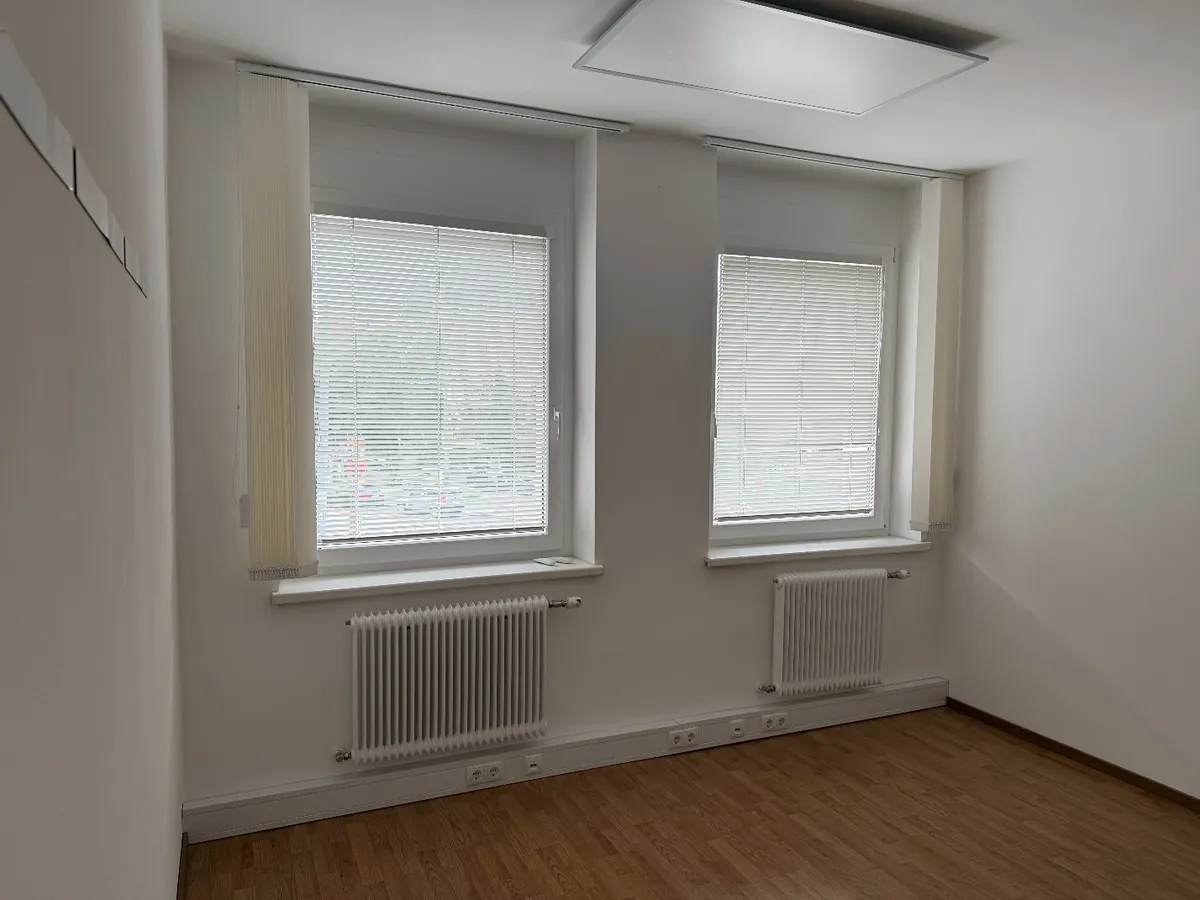 kleines Büro für Freiberuflicher/ Selbstständige - Ansicht 3