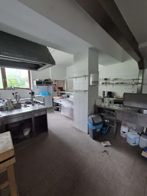 Gewerbeimmobilie kaufen in Neunkirchen – 704 m², € 660.000 – Bild 7 von 40