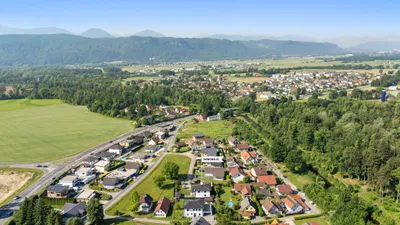 6-Zimmer-Haus kaufen in Klagenfurt Land – 178 m², € 778.000 – Bild 5 von 40