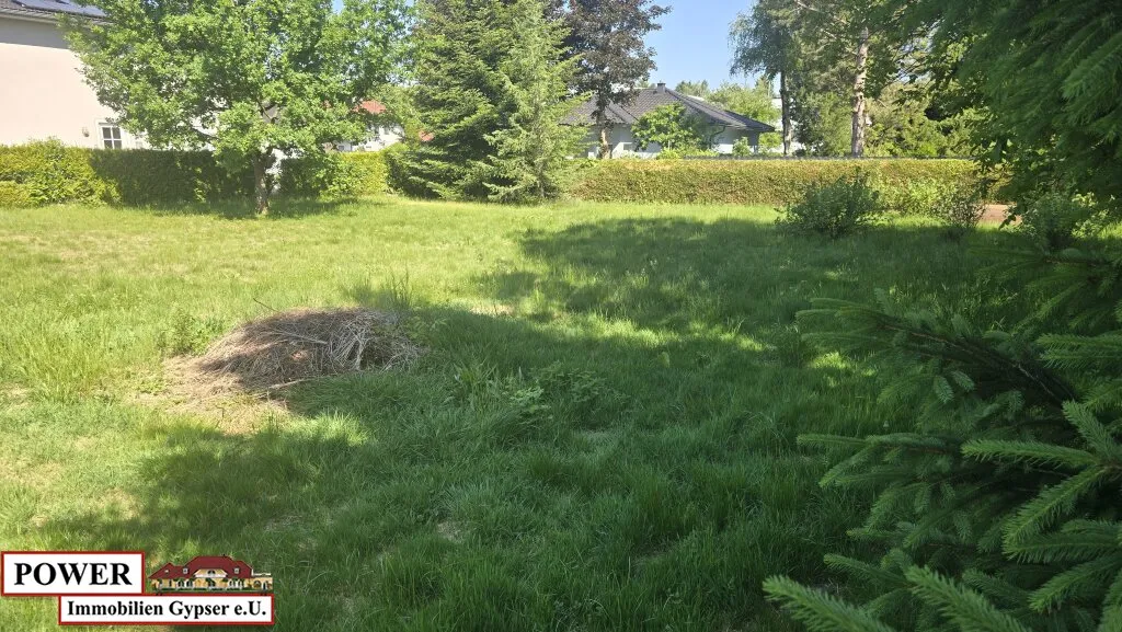sonniges Baugrundstück ideal für Ihr Eigenheim oder als Geldanlage ohne Bauzwang ! - Ansicht 2