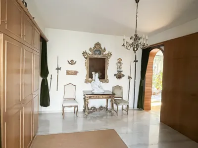 6-Zimmer-Haus kaufen in Wiener Neustadt – 283 m², € 695.000 – Bild 2 von 24