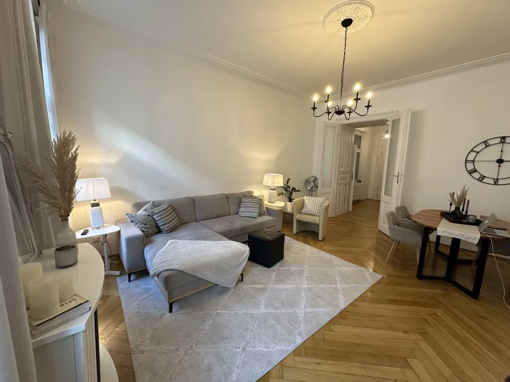 3-Zimmer-Altbauwohnung, 102 m², Mariahilf, Mariahilf
