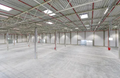 Gewerbeimmobilie mieten in Baden – 7 170 m², € 6 – Bild 3 von 4