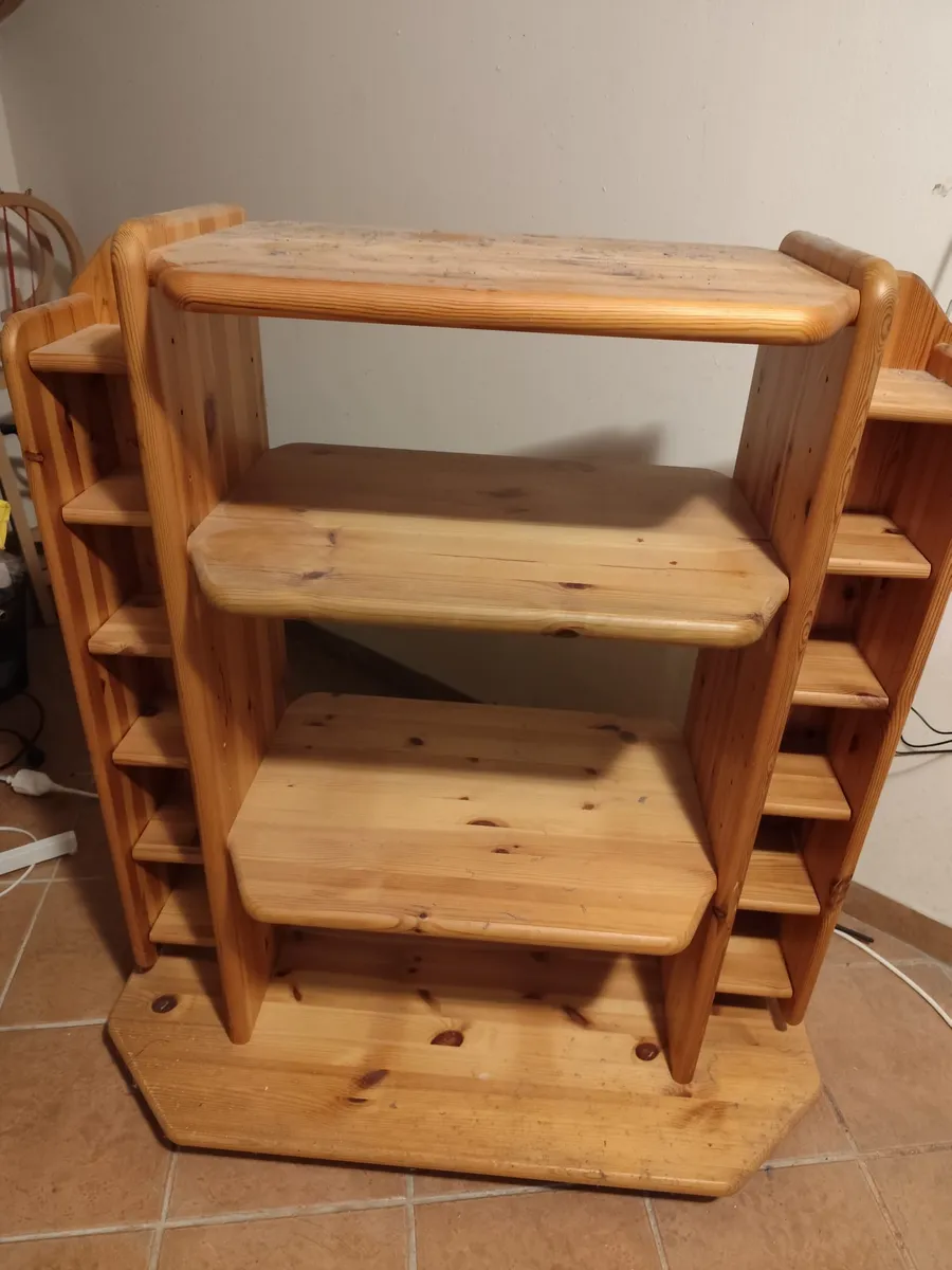 Stabiles Vollholzregal Fichte, € 5,- (2345 Brunn am Gebirge)