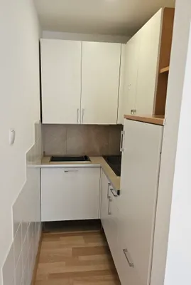 1-Zimmer-Wohnung mieten in Baden – 41 m², € 599 – Bild 22 von 22
