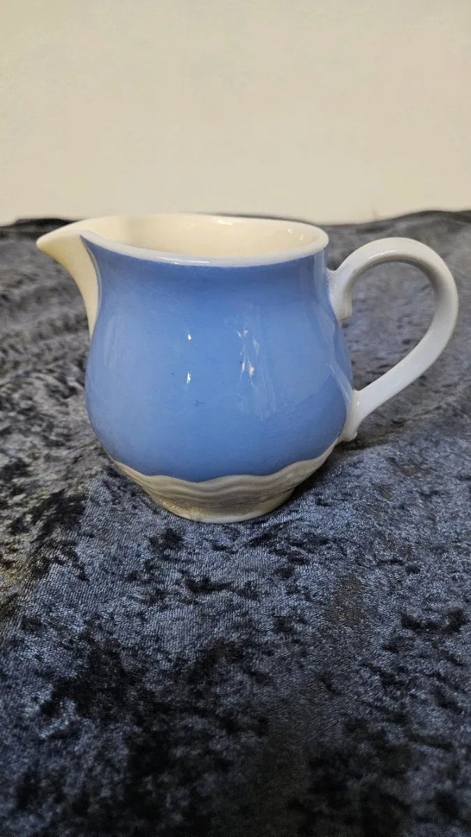 Antikes Art Déco Milchkännchen Annaburg Steingut (Form 1167), 1920er/30er Jahre, € 15,- (1210 Wien)