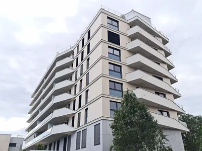 EXKLUSIVES WOHNEN, gepflegte 71 m2 Neubau mit 14 m2 Balkon, 2 Zimmer, Komplettküche, Wannenbad, Parketten, Ruhelage, Pfarrwiesengasse – Bild 3