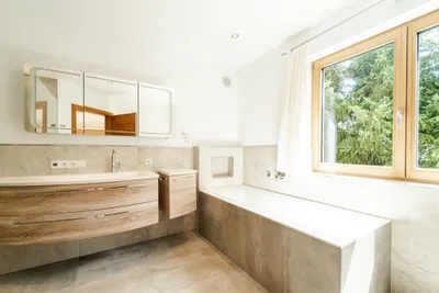 5-Zimmer-Gewerbeimmobilie mieten in Kufstein – 276 m², € 7.000 – Bild 9 von 11