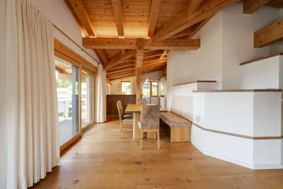 5-Zimmer-Gewerbeimmobilie mieten in Kufstein – 276 m², € 7.000 – Bild 5 von 11