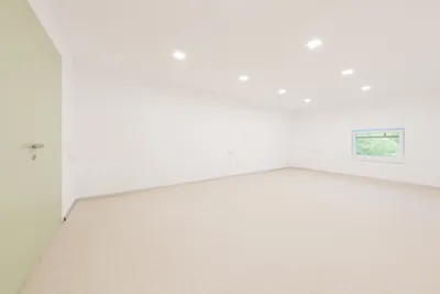 3-Zimmer-Gewerbeimmobilie mieten in Linz – 192 m², € 1.950 – Bild 22 von 25