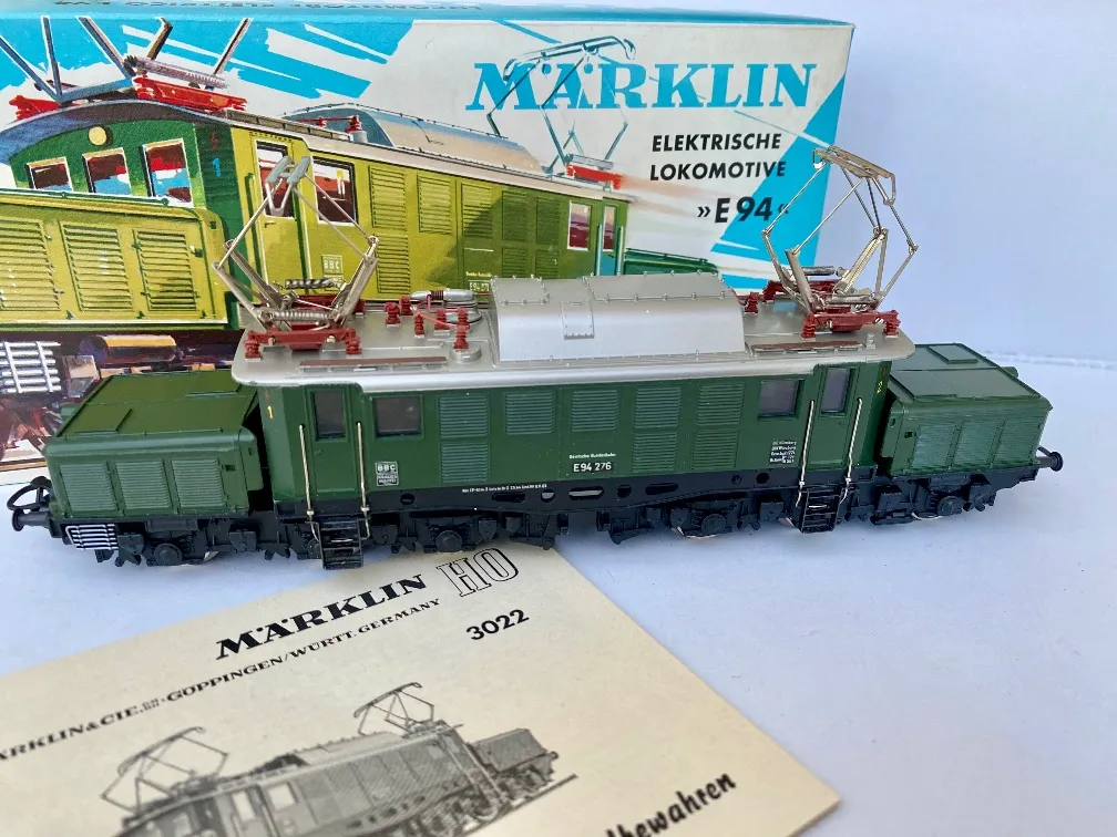Märklin H0 3022 E-Lok E94 