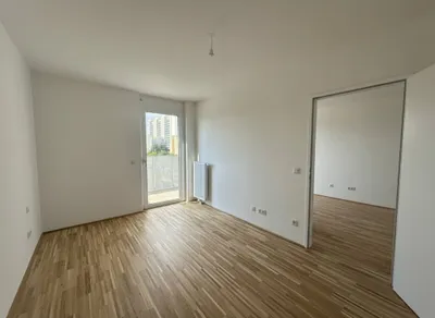 Neubau-Highlight im Erstbezug: 2-Zimmer-Wohnung mit Balkon – Bild 2