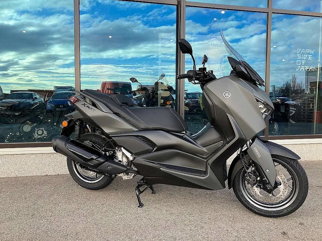 Yamaha X-Max