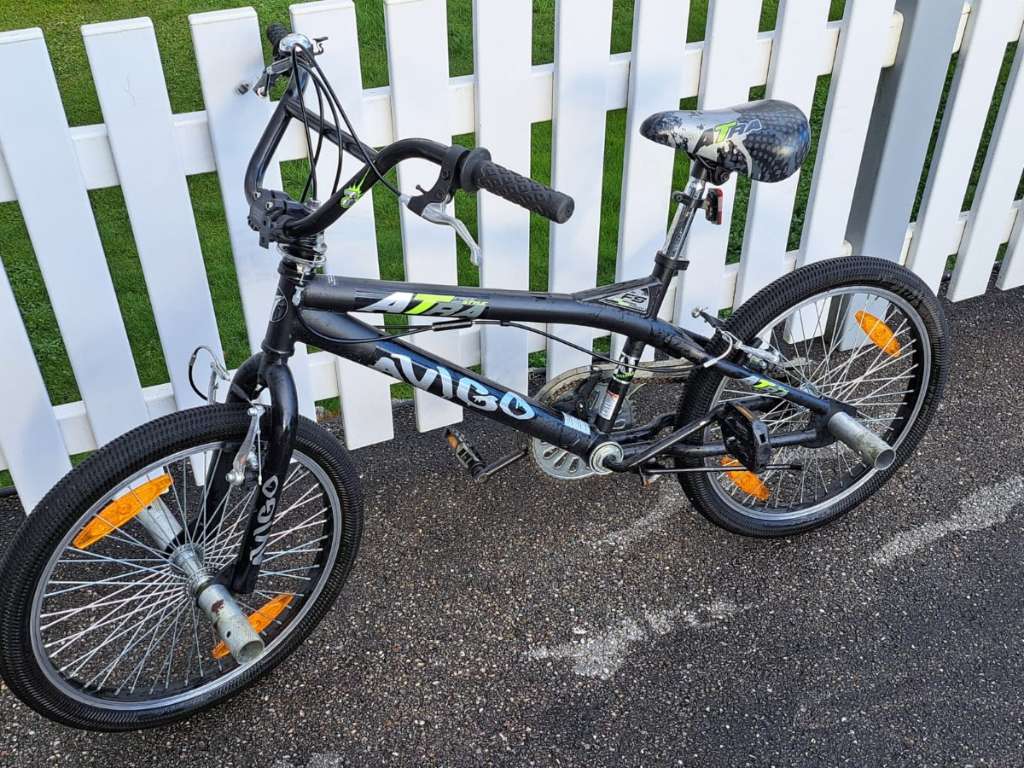 Avigo atra bmx on sale