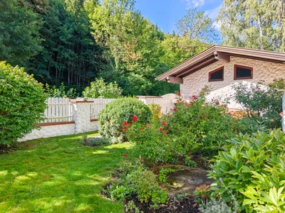 Haus kaufen in Mödling – 300 m², € 1.399.000 – Bild 1 von 48