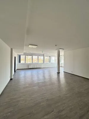 Gewerbeimmobilie mieten in Graz – 280 m², € 4.711 – Bild 4 von 11