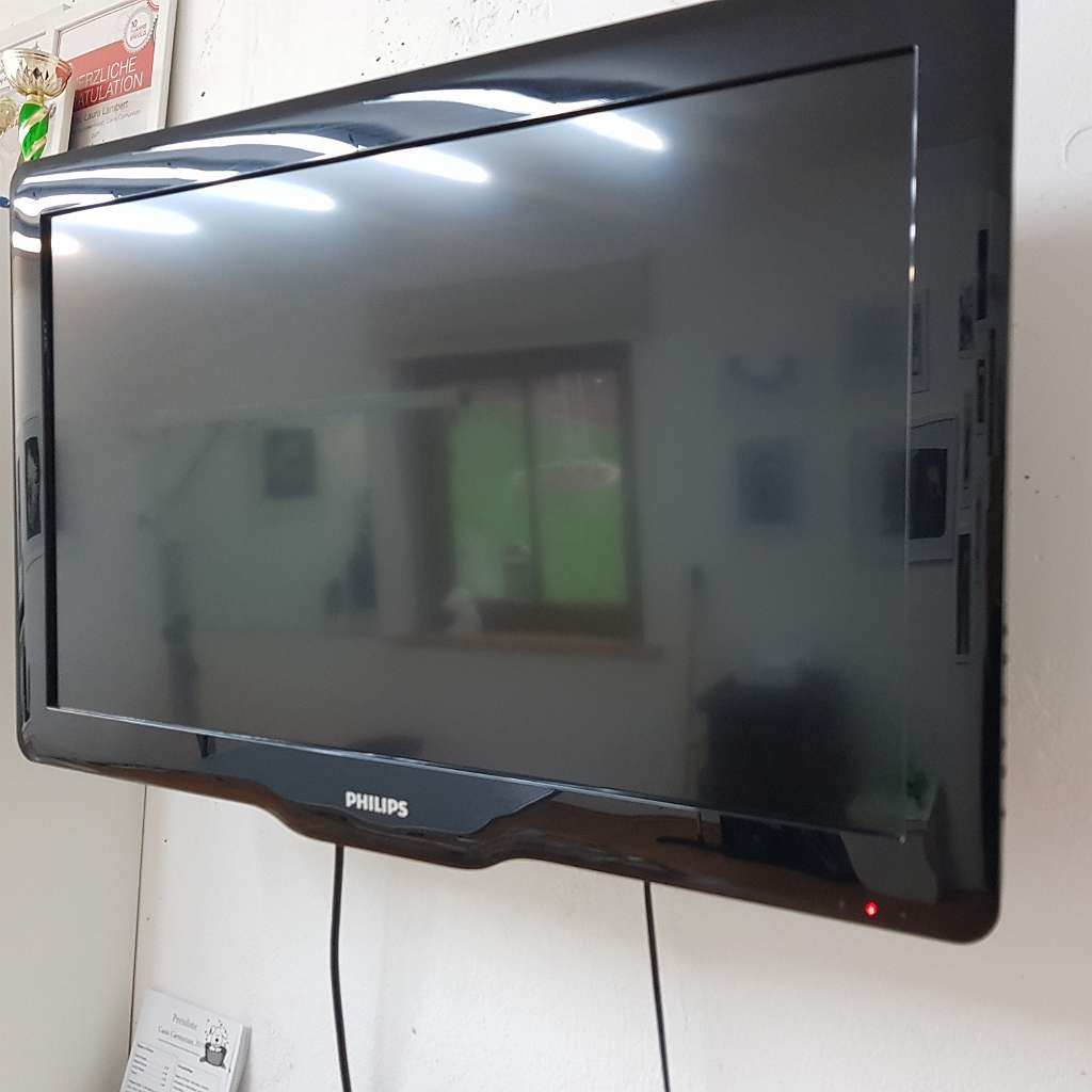 Philips32"FlachbildTV,3000seriesLCD-Fernseher32PFL3606H/12