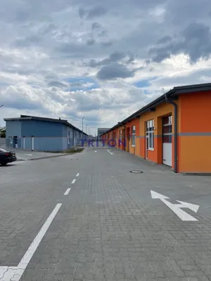 Gewerbeimmobilie kaufen in Wiener Neustadt – 180 m², € 285.000 – Bild 2 von 16