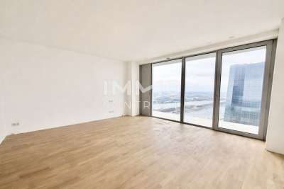 Sunset Mode: ON - Westside Studio im DC2 Tower mit 10 m² Loggia – Bild 3