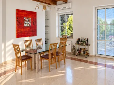 3-Zimmer-Haus kaufen in Neusiedl am See – 280 m², € 1.250.000 – Bild 7 von 8