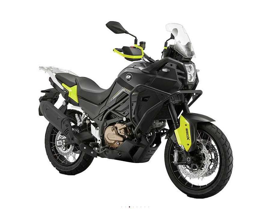 QJ Motor SVT 650 X *LAGERND* Tourer