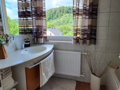 5-Zimmer-Wohnung kaufen in Vöcklabruck – 95 m², € 220.000 – Bild 2 von 10