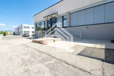 Gewerbeimmobilie mieten in Klagenfurt – 133 m², € 1.050