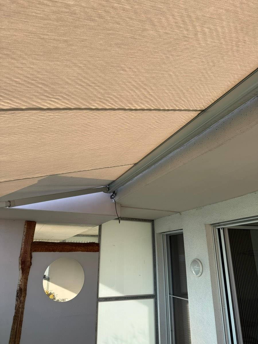 Elektrische Markise mit Windsensor,  800,- (4020 Linz) - willhaben