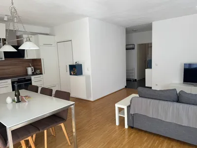 2-Zimmer-Wohnung mieten in Linz – 58 m², € 1.015 – Bild 3 von 12