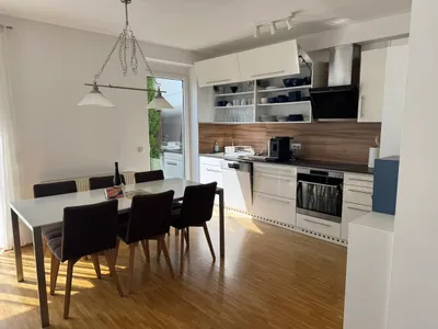 2-Zimmer-Wohnung mieten in Linz – 58 m², € 1.015 – Bild 1 von 12
