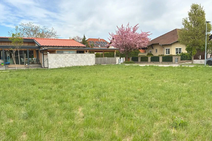 Unbebautes Grundstück mit 1.061 m² - zu kaufen in 2700 Wiener Neustadt - Ansicht 3