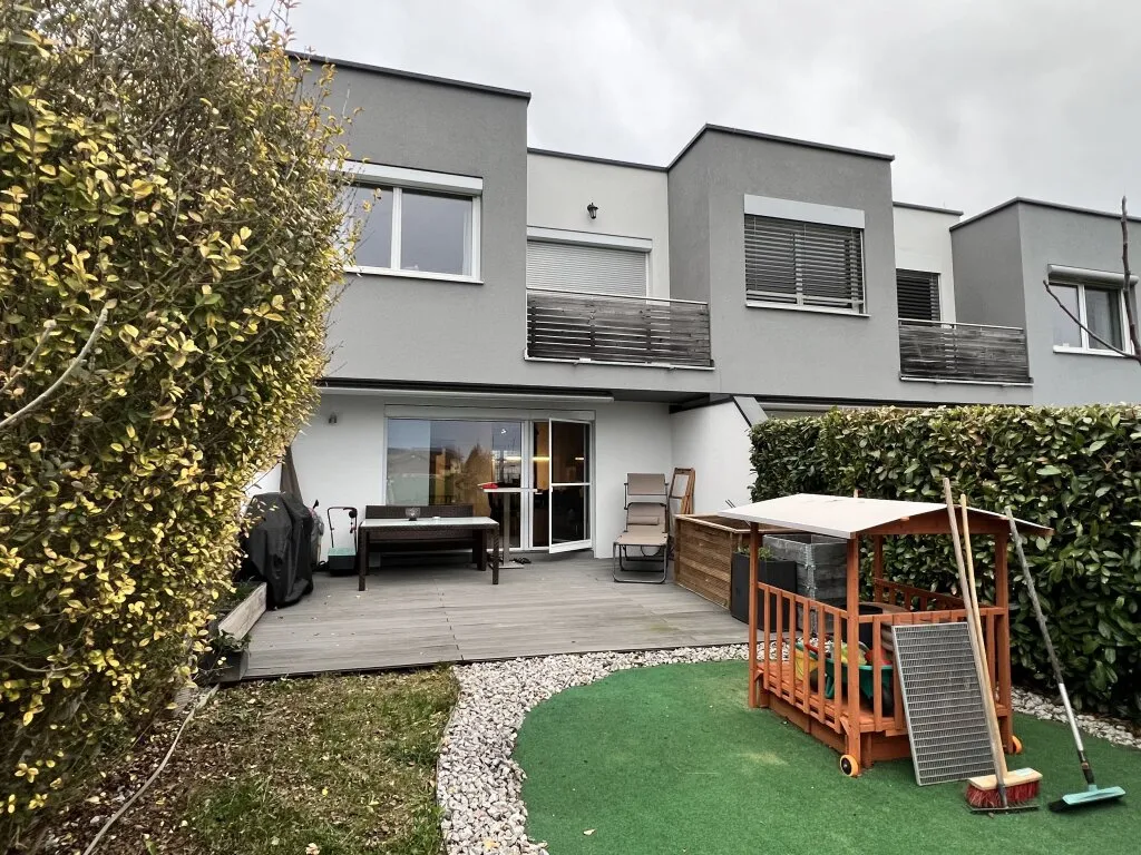 Niedrigenergie Reihenhaus in Luftenberg - Ansicht 3