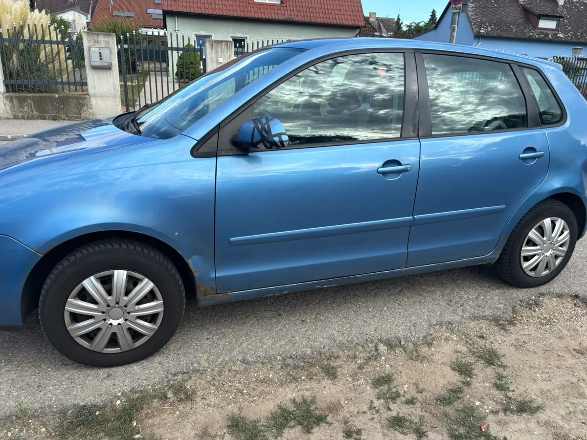 VW Polo