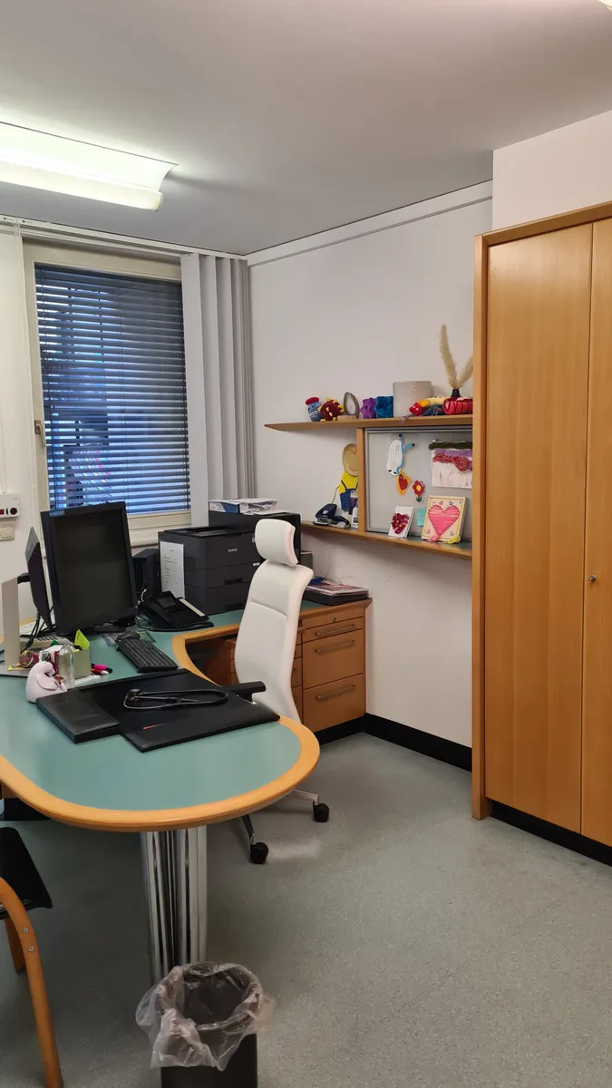 Ordinationsräumlichkeiten mit zentraler Lage zu vermieten - Ansicht 2