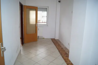 4-Zimmer-Wohnung mieten in Perg – 91,01 m², € 902 – Bild 2 von 14