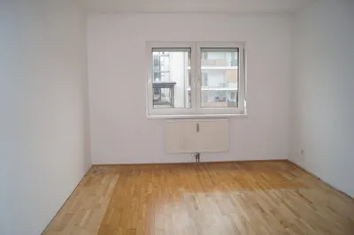 4-Zimmer-Wohnung mieten in Perg – 91,01 m², € 902 – Bild 8 von 14