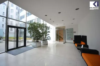 21-Zimmer-Gewerbeimmobilie mieten in Wien – 583 m², € 10.424 – Bild 13 von 20