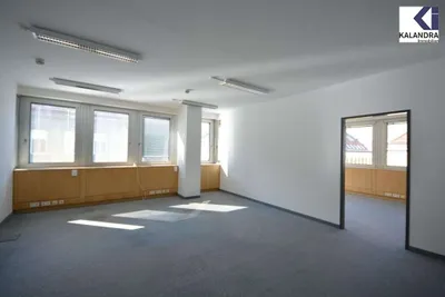 21-Zimmer-Gewerbeimmobilie mieten in Wien – 583 m², € 10.424 – Bild 9 von 20