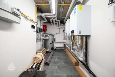 5-Zimmer-Gewerbeimmobilie mieten in Wien – 229 m², € 5.246 – Bild 21 von 22