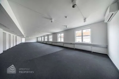 5-Zimmer-Gewerbeimmobilie mieten in Wien – 229 m², € 5.246