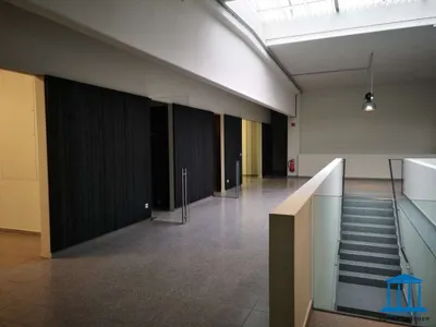 Gewerbeimmobilie mieten in Wiener Neustadt Land – 1 000 m², € 7.600 – Bild 6 von 21