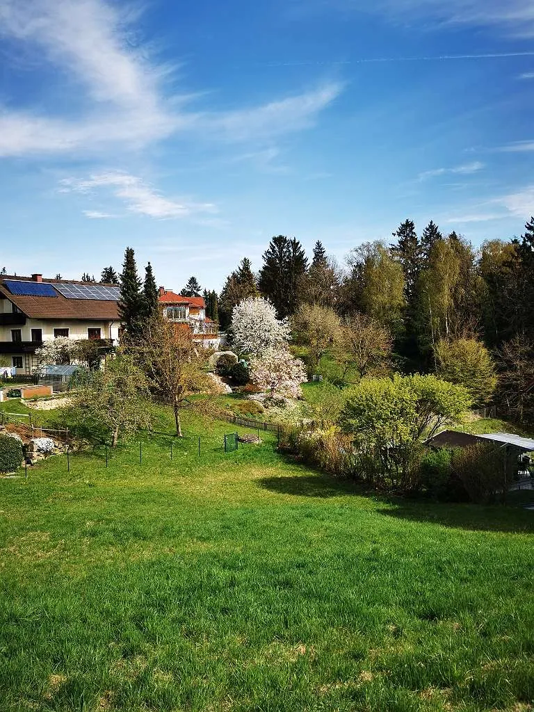 Schönes, großes Baugrundstück in Ruhelage, St. Martin - Ansicht 2