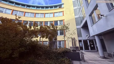 10-Zimmer-Gewerbeimmobilie mieten in Wien – 717 m², € 12.598 – Bild 7 von 9