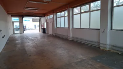 Gewerbeimmobilie mieten in Vöcklabruck – 117 m², € 895 – Bild 2 von 3