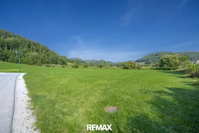 Grundstück kaufen in Salzburg-Umgebung – 690 m², € 318.000 – Bild 2 von 5
